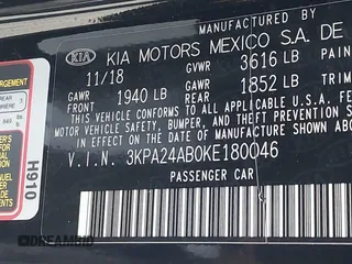 2019 Kia Rio S with VIN 3KPA24AB0KE180046, listed as a IAAI auction lot 41918142 with 98,055 mi miles. Bid and sale history available at carsss.com. Image 9.