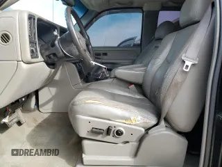 2003 Chevrolet Silverado 1500 Work Truck with VIN 1GCEC19T53Z159919, listed as a Copart auction lot 45945205 with 195,012 mi miles and Salvage Title. Bid and sale history available at carsss.com. Image 7.