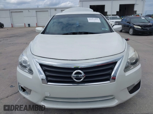 2015 Nissan Altima 2.5 z VIN 1N4AL3AP9FC212952, wystawiony jako IAAI lot #41953425 z przebiegiem 104 139 mil mil oraz . Historia ofert i sprzedaży dostępna na DreamBid. Obrazek 13.