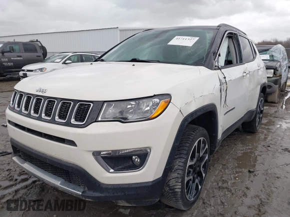 2018 Jeep Compass Limited with VIN 3C4NJDCBXJT350246, listed as a IAAI auction lot 41711327 with 112,364 mi miles. Bid and sale history available at carsss.com. Image 17.