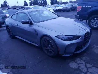 2023 BMW M4 Competition xDrive with VIN WBS43AZ00PCM21431, listed as a Copart auction lot 37362344 with 9,443 mi miles and Salvage Title. Bid and sale history available at carsss.com. Image 4.
