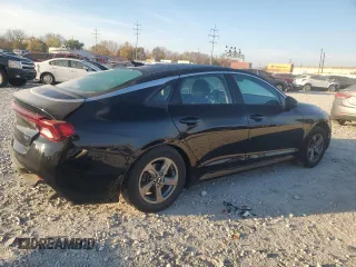 2021 Kia K5 LXS with VIN 5XXG14J29MG041296, listed as a Copart auction lot 77820184 with 92,889 mi miles and Salvage Title. Bid and sale history available at carsss.com. Image 3.