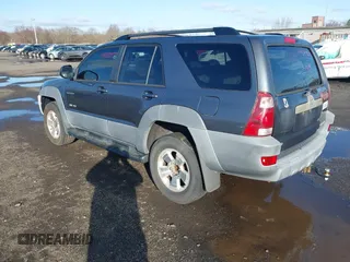 2003 Toyota 4Runner SR5 with VIN JTEBU14R630005392, listed as a IAAI auction lot 41933812 with 174,556 mi miles and . Bid and sale history available at DreamBid. Image 3.