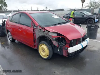 2007 Toyota Prius with VIN JTDKB20U277673102, listed as a IAAI auction lot 41734320 with 178,115 mi miles. Bid and sale history available at carsss.com. Image 1.