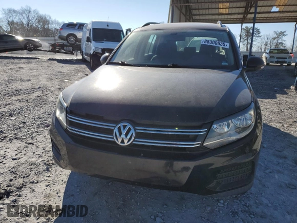 2017 Volkswagen Tiguan S with VIN WVGAV7AX0HK023767, listed as a Copart auction lot 88300635 with 135,547 mi miles and Clean title. Bid and sale history available at DreamBid. Image 5.