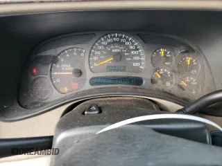 2003 Chevrolet Suburban LT with VIN 3GNEC16Z73G139932, listed as a Copart auction lot 80663954 with 196,131 mi miles and Clean Title. Bid and sale history available at carsss.com. Image 9.