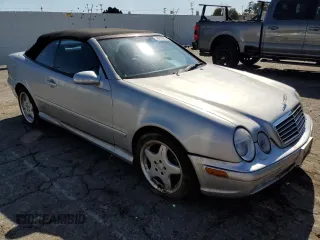 2000 Mercedes-Benz CLK 320/430 z VIN WDBLK70G8YT033575, wystawiony jako Copart lot #44710915 z przebiegiem 157 198 mil mil oraz Szkoda całkowita • Salvage title. Historia ofert i sprzedaży dostępna na DreamBid. Obrazek 4.