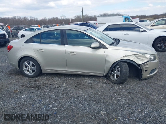 2014 Chevrolet Cruze 1LT with VIN 1G1PC5SB1E7193493, listed as a IAAI auction lot 41890338 with 82,515 mi miles and . Bid and sale history available at DreamBid. Image 13.