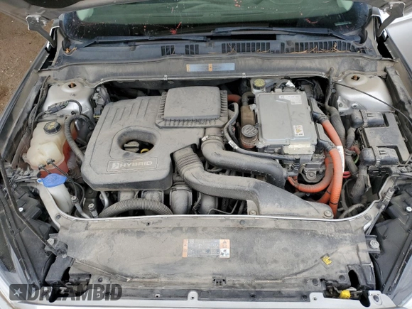 2013 Ford Fusion SE Hybrid z VIN 3FA6P0LU2DR104182, wystawiony jako Copart lot #63107545 z przebiegiem 249 317 mil mil oraz Szkoda całkowita • Salvage title. Historia ofert i sprzedaży dostępna na DreamBid. Obrazek 11.