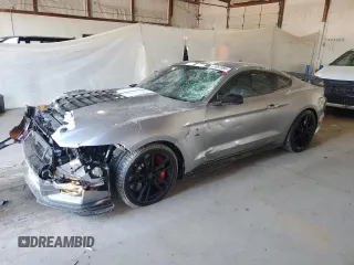 2021 Ford Mustang Shelby GT500 with VIN 1FA6P8SJ2M5504137, listed as a Copart auction lot 61667385 with 5,665 mi miles and Salvage title. Bid and sale history available at DreamBid. Image 1.