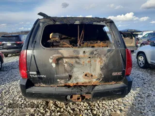 2007 GMC Yukon SLE with VIN 1GKFK13007R331743, listed as a Copart auction lot 81397104 with 0 mi miles and Clean Title. Bid and sale history available at carsss.com. Image 6.