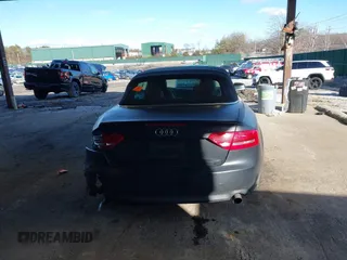 2010 Audi A5 Premium Plus z VIN WAULFAFH7AN024487, wystawiony jako IAAI lot #41574470 z przebiegiem 116 074 mil mil oraz . Historia ofert i sprzedaży dostępna na DreamBid. Obrazek 16.