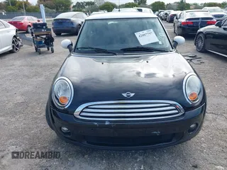 2010 MINI Hardtop with VIN WMWMF3C5XATU77265, listed as a IAAI auction lot 42007797 with 28,856 mi miles and . Bid and sale history available at DreamBid. Image 6.