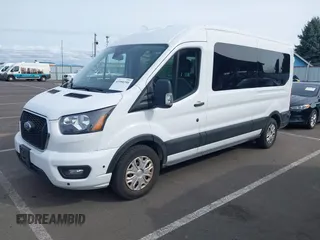 2024 Ford Transit Passenger XL with VIN 1FBAX2C83RKA51950, listed as a IAAI auction lot 41958350 with 22,811 mi miles. Bid and sale history available at carsss.com. Image 17.
