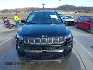 2022 Jeep Compass Latitude with VIN 3C4NJDBB9NT210065, listed as a IAAI auction lot 41744663 with 38,763 mi miles and . Bid and sale history available at DreamBid. Image 12.