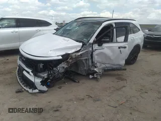 2022 Kia Sorento SX Prestige with VIN 5XYRK4LF3NG085989, listed as a IAAI auction lot 42335772 with 76,933 mi miles and . Bid and sale history available at DreamBid. Image 18.