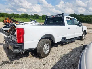 2023 Ford F-250 XL z VIN 1FT7W2AA4PED18619, wystawiony jako Copart lot #61728515 z przebiegiem 41 279 mil mil oraz Szkoda całkowita • Salvage title. Historia ofert i sprzedaży dostępna na DreamBid. Obrazek 3.