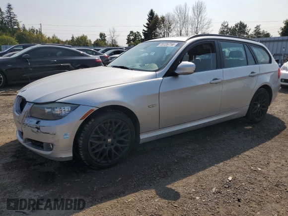 2011 BMW 3 Series 328i xDrive with VIN WBAUU3C55BA542400, listed as a Copart auction lot 70725714 with 122,510 mi miles and Clean Title. Bid and sale history available at DreamBid. Image 1.