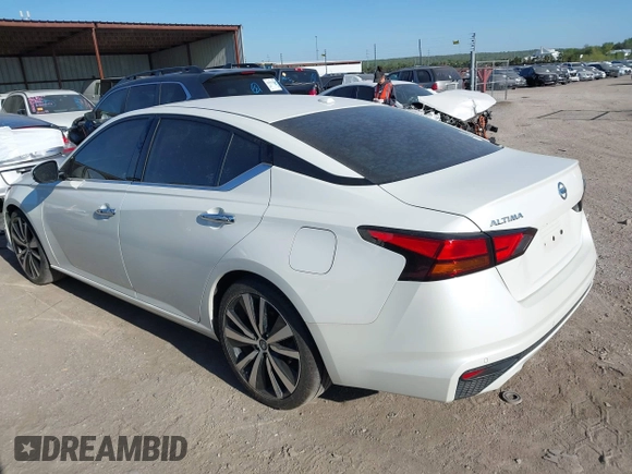 2020 Nissan Altima Platinum with VIN 1N4BL4FV3LC127019, listed as a IAAI auction lot 41982226 with 96,606 mi miles and . Bid and sale history available at carsss.com. Image 21.