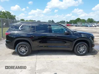 2025 GMC Acadia FWD Elevation z VIN 1GKENKRS4SJ158186, wystawiony jako IAAI lot #42159168 z przebiegiem 147 mil mil oraz . Historia ofert i sprzedaży dostępna na DreamBid. Obrazek 13.