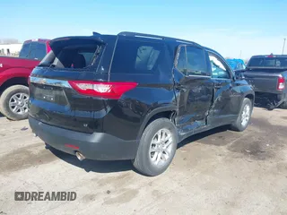 2021 Chevrolet Traverse LT Cloth with VIN 1GNERGKW5MJ197065, listed as a IAAI auction lot 41861029 with 57,992 mi miles. Bid and sale history available at carsss.com. Image 4.