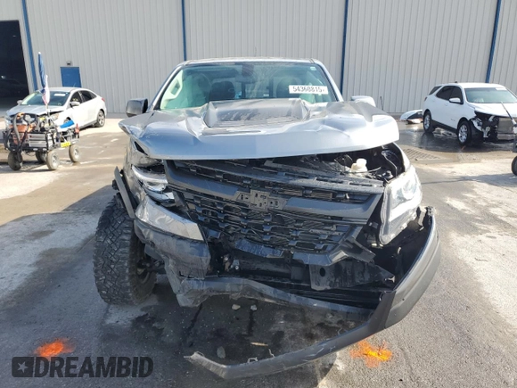 2018 Chevrolet Colorado 4WD ZR2 z VIN 1GCGTEEN2J1292947, wystawiony jako Copart lot #54360815 z przebiegiem 34 053 mil mil oraz Szkoda całkowita • Salvage title. Historia ofert i sprzedaży dostępna na DreamBid. Obrazek 5.