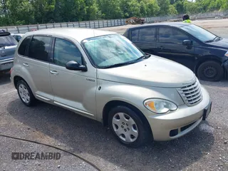 2006 Chrysler PT Cruiser Touring z VIN 3A4FY58BX6T260630, wystawiony jako IAAI lot #42708618 z przebiegiem 155 307 mil mil oraz . Historia ofert i sprzedaży dostępna na DreamBid. Obrazek 1.
