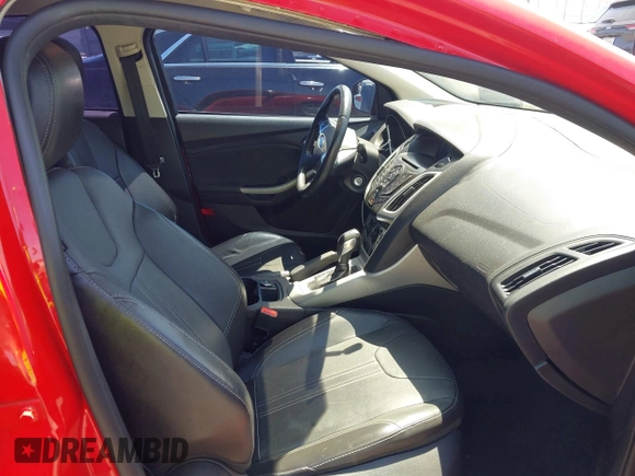 2014 Ford Focus SE with VIN 1FADP3F28EL323912, listed as a IAAI auction lot 42158398 with 161,288 mi miles and . Bid and sale history available at carsss.com. Image 5.