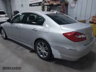 2013 Hyundai Genesis 3.8L with VIN KMHGC4DD4DU217488, listed as a IAAI auction lot 41021234 with 204,960 mi miles. Bid and sale history available at carsss.com. Image 3.