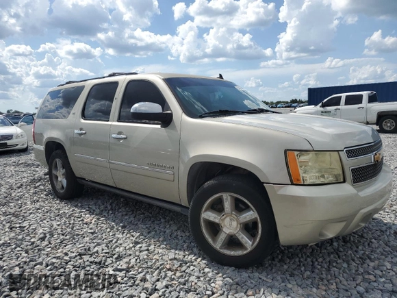 2014 Chevrolet Suburban LTZ with VIN 1GNSKKE76ER176923, listed as a Copart auction lot 64329985 with 246,832 mi miles and Clean title. Bid and sale history available at DreamBid. Image 4.