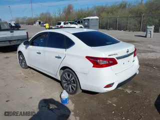 2019 Nissan Sentra SR with VIN 3N1AB7AP1KY325707, listed as a IAAI auction lot 41943304 with 1 mi miles. Bid and sale history available at carsss.com. Image 3.