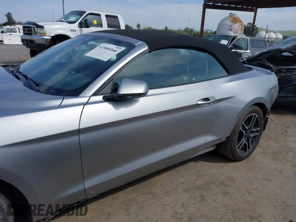 2020 Ford Mustang EcoBoost with VIN 1FATP8UH7L5147209, listed as a IAAI auction lot 41940166 with 80,858 mi miles. Bid and sale history available at carsss.com. Image 15.