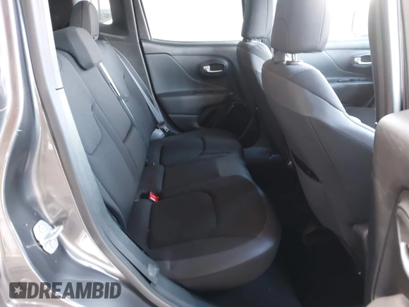 2018 Jeep Renegade Altitude z VIN ZACCJABB0JPJ65036, wystawiony jako IAAI lot #41414739 z przebiegiem 74 433 mil mil oraz . Historia ofert i sprzedaży dostępna na DreamBid. Obrazek 8.