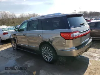 2018 Lincoln Navigator Reserve z VIN 5LMJJ2LT4JEL06991, wystawiony jako Copart lot #47112244 z przebiegiem Nie podano mil oraz . Historia ofert i sprzedaży dostępna na DreamBid. Obrazek 2.