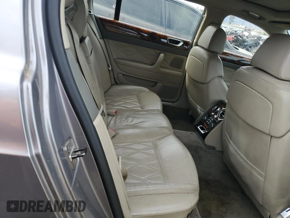 2007 Bentley Flying Spur z VIN SCBBR93W77C040445, wystawiony jako Copart lot #47378215 z przebiegiem 51 843 mil mil oraz Szkoda całkowita • Salvage title. Historia ofert i sprzedaży dostępna na DreamBid. Obrazek 10.