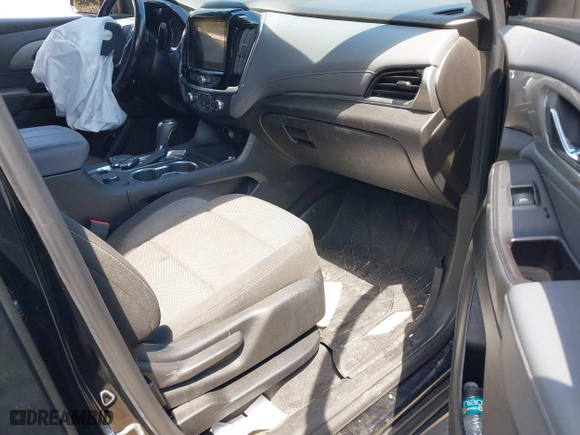 2020 Chevrolet Traverse LT Cloth with VIN 1GNEVGKW6LJ101101, listed as a IAAI auction lot 40050482 with 86,527 mi miles. Bid and sale history available at carsss.com. Image 5.