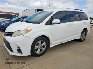 2018 Toyota Sienna LE Auto Access Seat with VIN 5TDKZ3DC7JS907797, listed as a Copart auction lot 62793975 with 287,426 mi miles and Clean title. Bid and sale history available at DreamBid. Image 1.