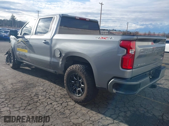 2023 Chevrolet Silverado 1500 RST with VIN 1GCUDEE80PZ186386, listed as a IAAI auction lot 41155640 with 23,442 mi miles. Bid and sale history available at carsss.com. Image 3.
