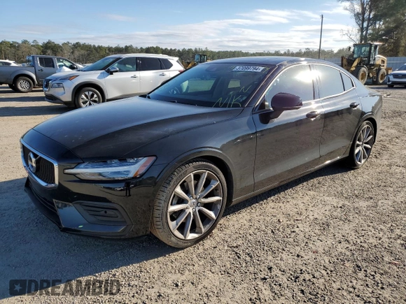 2020 Volvo S60 Momentum with VIN 7JR102FK3LG041969, listed as a Copart auction lot 37099794 with 40,524 mi miles. Bid and sale history available at carsss.com. Image 1.