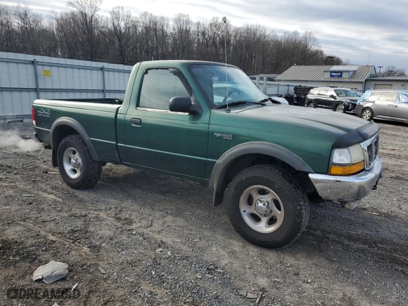 2000 Ford Ranger XLT with VIN 1FTYR11X0YTA32855, listed as a Copart auction lot 84517284 with 100,235 mi miles and Salvage Title. Bid and sale history available at carsss.com. Image 4.