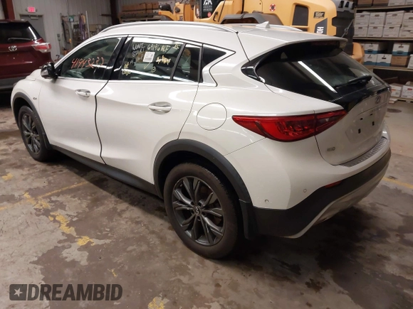 2019 Infiniti QX30 Luxe with VIN SJKCH5CR6KA008658, listed as a IAAI auction lot 41943237 with 88,704 mi miles and . Bid and sale history available at DreamBid. Image 3.