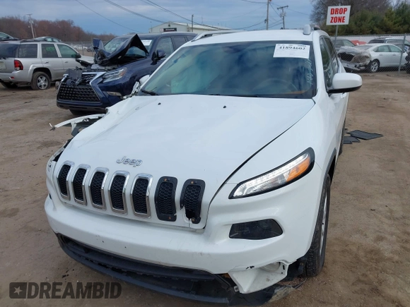 2015 Jeep Cherokee Latitude z VIN 1C4PJMCS9FW625521, wystawiony jako IAAI lot #41894602 z przebiegiem 112 865 mil mil oraz . Historia ofert i sprzedaży dostępna na DreamBid. Obrazek 17.