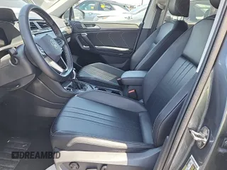 2024 Volkswagen Tiguan SE with VIN 3VV3B7AX8RM107014, listed as a IAAI auction lot 42734341 with 27,789 mi miles and . Bid and sale history available at DreamBid. Image 35.