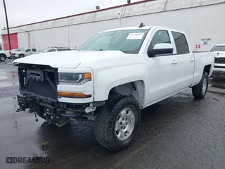 2018 Chevrolet Silverado 1500 LTZ with VIN 1GCVKSEC9JZ280352, listed as a IAAI auction lot 41724814 with 30,359 mi miles. Bid and sale history available at carsss.com. Image 17.