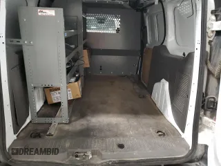 2021 Ford Transit Connect XLT z VIN NM0LS7T25M1490560, wystawiony jako Copart lot #88973055 z przebiegiem 168 434 mil mil oraz Szkoda całkowita • Salvage title. Historia ofert i sprzedaży dostępna na DreamBid. Obrazek 11.