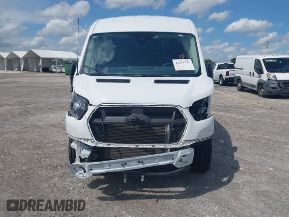 2023 Ford Transit Cargo с VIN 1FTBR1C86PKB70724, выставлен на аукционе IAAI как лот 42234731 с пробегом 30 264 миль миль и . История ставок и продаж доступна на DreamBid. Изображение 6.