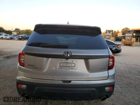 2021 Honda Passport Sport с VIN 5FNYF7H27MB007938, выставлен на аукционе Copart как лот 74926504 с пробегом 61 562 миль миль и Списание • Salvage title. История ставок и продаж доступна на DreamBid. Изображение 6.