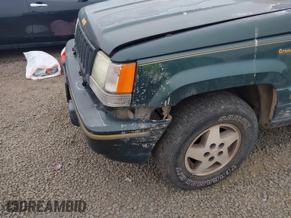 1993 Jeep Grand Cherokee Limited with VIN 1J4GZ78S1PC525798, listed as a IAAI auction lot 42572328 with 197,551 mi miles and . Bid and sale history available at DreamBid. Image 6.