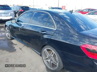 2010 Mercedes-Benz E 63 AMG with VIN WDDHF7HBXAA162896, listed as a IAAI auction lot 41698765 with 137,519 mi miles and . Bid and sale history available at DreamBid. Image 6.