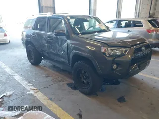 2016 Toyota 4Runner Limited with VIN JTEBU5JRXG5401670, listed as a IAAI auction lot 41866805 with 86,488 mi miles and . Bid and sale history available at DreamBid. Image 1.